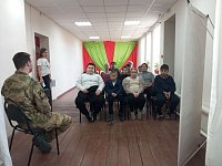 От школьной парты до секретной службы:  встреча с выпускником, служащим по контракту